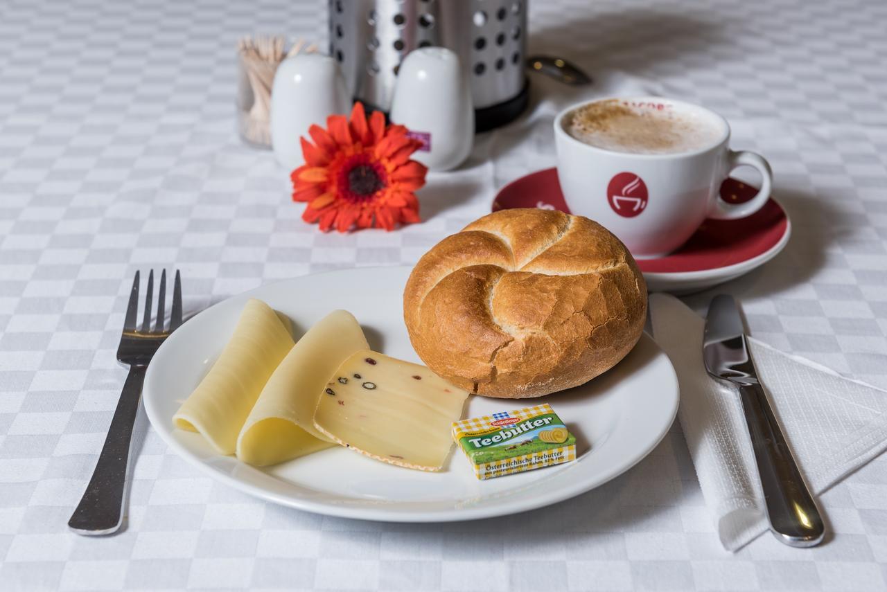 וינה Hotel Breitenlee מראה חיצוני תמונה